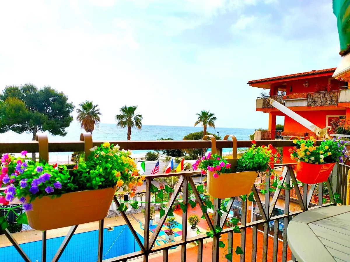Taormina By The Sea Appartement Mazzeo